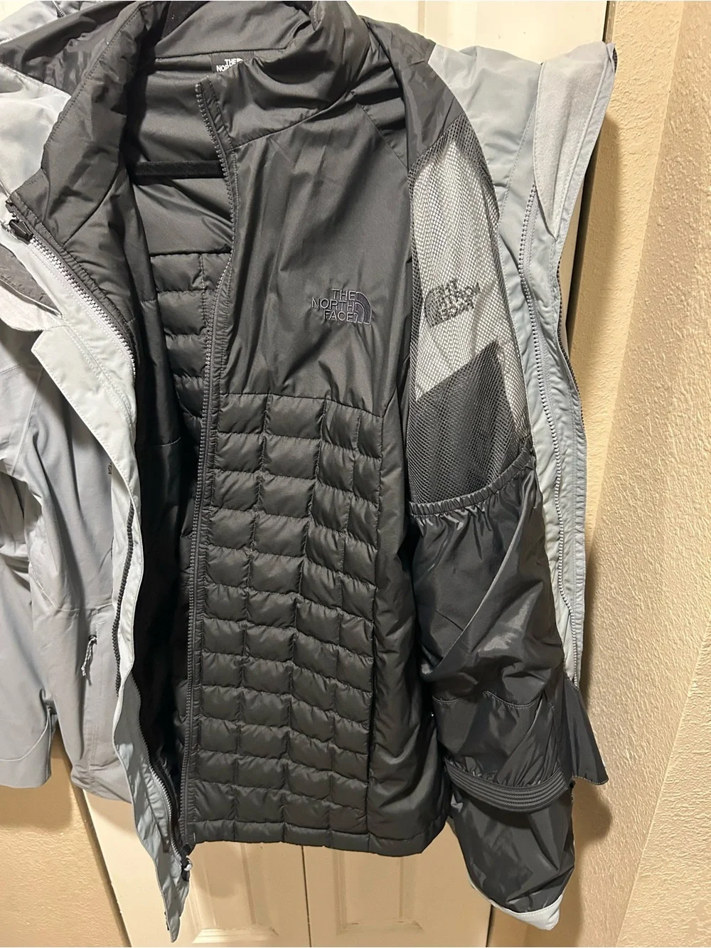 The North Face Valley View Jacket Rainstopper Winter Puffer 2 in 1 , Large